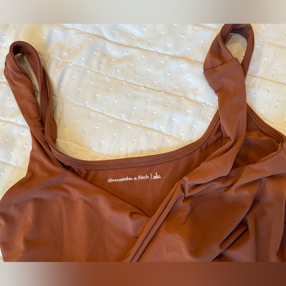 Abercrombie & Fitch Women's Brown Bodysuit Brown burned Orange Soft Size L - Picture 12 of 12